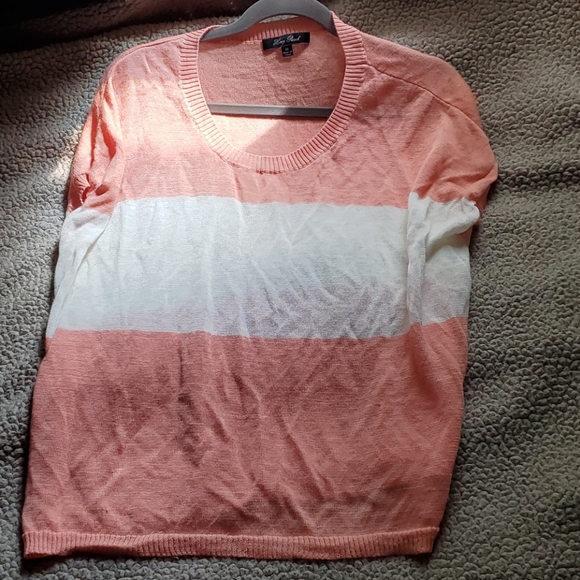 Striped Top - Picture 4 of 4